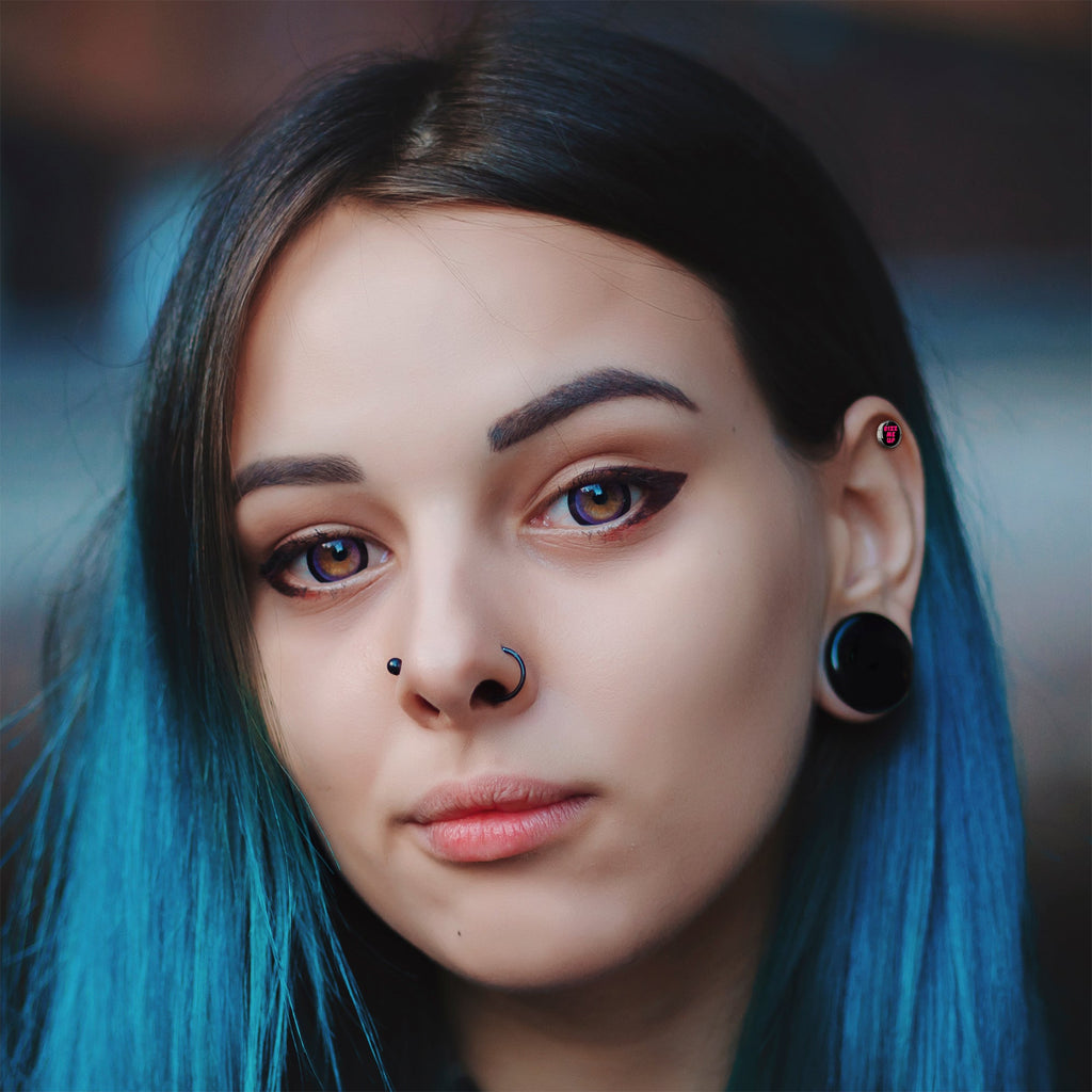 RIZZ ME UP Tragus Cartilage Earring by Onyx O